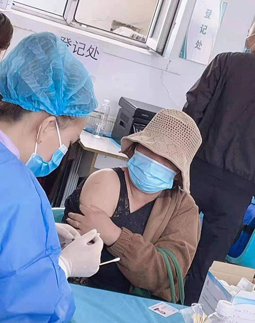 鸡西三健男科医院苗接种工作